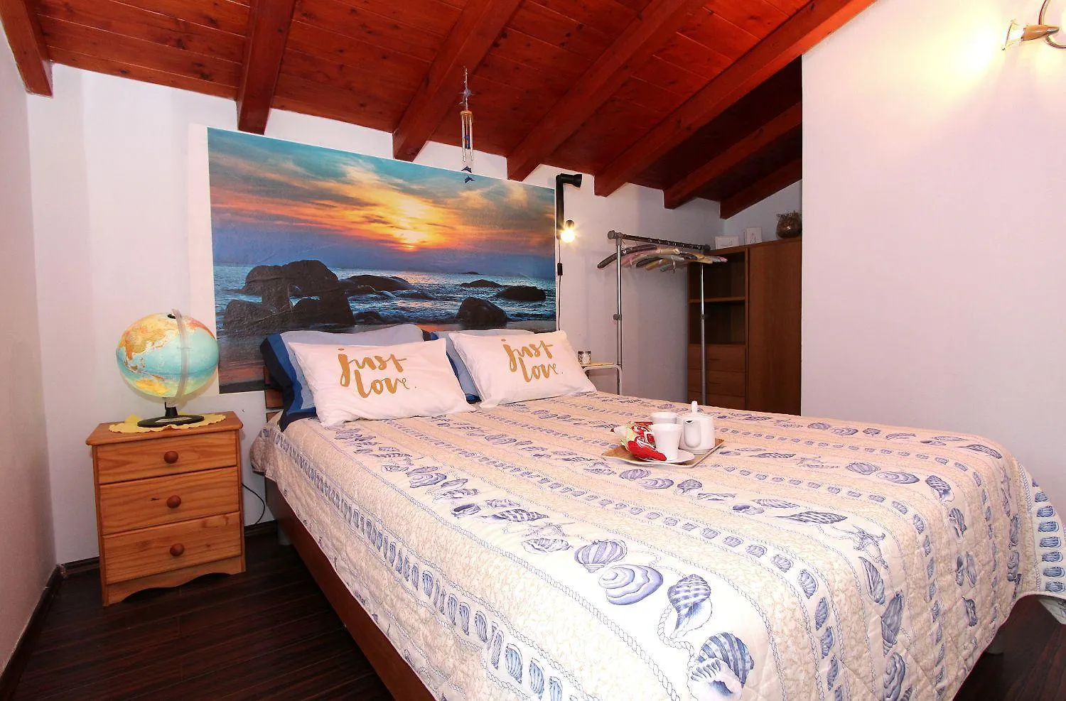 Idyllisches Apartment Nur 200 Meter Zum Strand Mit Taxibootverbindung Nach Rovinj